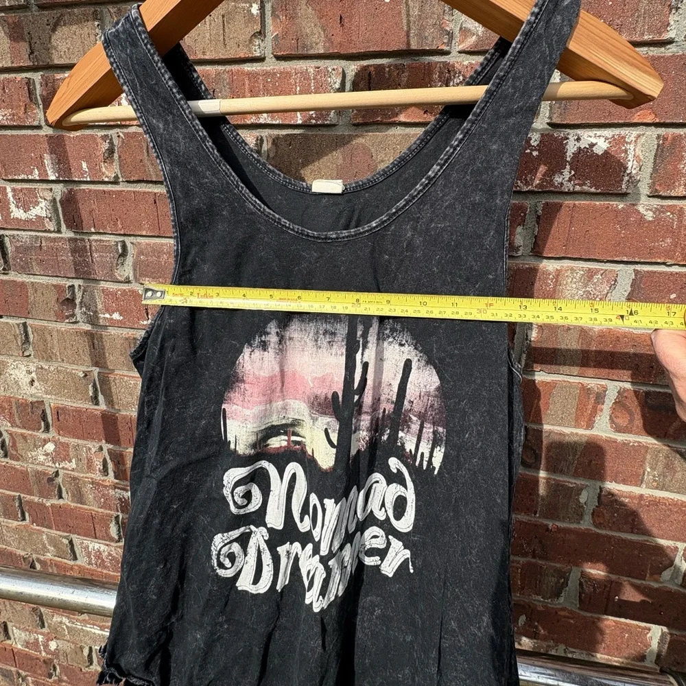 Desert Western style tank top - Picture 3 of 4